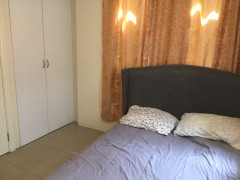 Own room near station $280