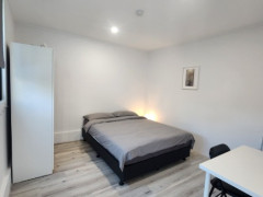 Hurstville House Room $270