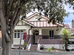 strathfield駅　徒歩8分　女性限定