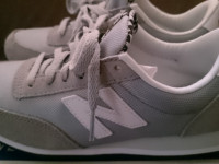 新品New balance