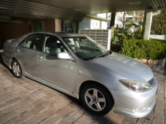 TOYOTA CAMRY 2004 ＄5,000で売ります！