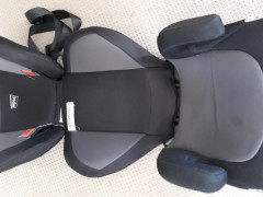 Booster Seat4～8歳位まで用売ります。