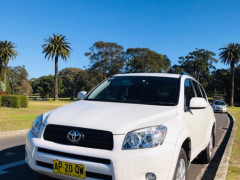 TOYOTA RAV4 Cruiser 2006年製 