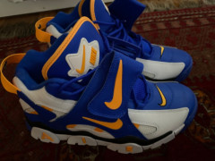 nike air barrage $120