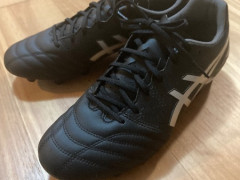 Asicsサッカー靴