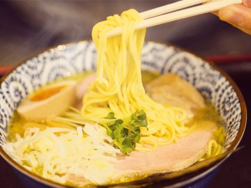 7月は調味料のセール／日本酒&ラーメンの試飲・試食会を開催！