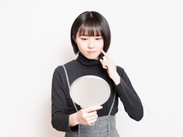 季節の変わり目は要注意！大人のニキビはどうしたらいい？